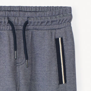 Pantalón de chándal con bolsillos niño 