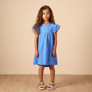 Vestido de plumetis con volantes y mangas cortas para niña 