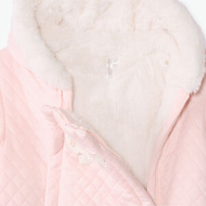 Pelele piloto liso rosa en punto acolchado para bebé niña con acabados diferentes según la edad 