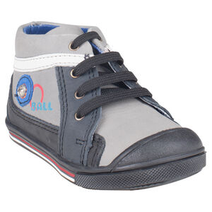 Botas bajas con cordones de cuero con remache con impreso 