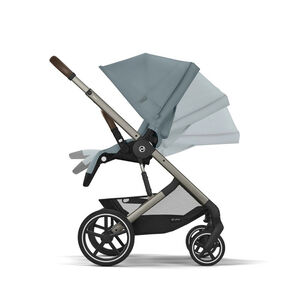 Poussette compacte Balios S Lux taupe/stormy blue  Main Poussette compacte Balios S Lux taupe/stormy blue