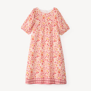 Vestido de niña con mangas tres cuartos y estampado floral 