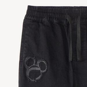 Pantalón tipo globo para niño con parche de Mickey Disney. 