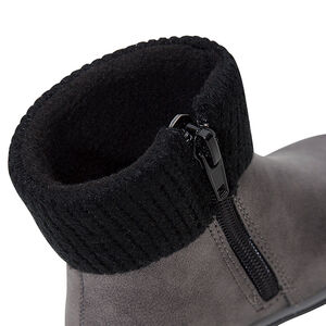 Botines plateados con parche de flor y cuello de punto  Main Botines plateados con parche de flor y cuello de punto