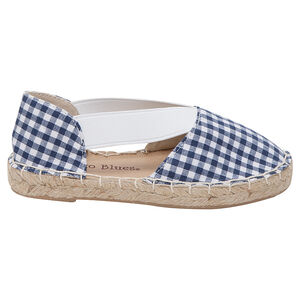 Alpargatas caladas con estampado de vichy de la 24 a la 27  Main Alpargatas caladas con estampado de vichy de la 24 a la 27