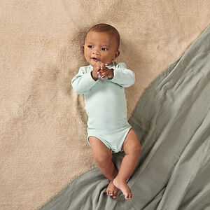 Lote de 3 bodies de manga larga lisos para bebé 