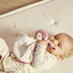 Doudou manchot rose 