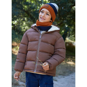 Chaqueta de abrigo gruesa para niño con capucha. 