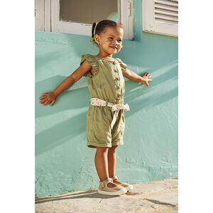 Pelele corto con cinturón tipo foulard estampado para bebé niña 