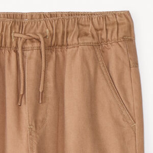 Pantalones jogger con forro y bolsillos cargo niño 