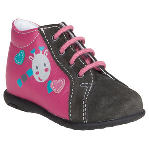 Botas bajas de cuero con impresos con fantasía con detalles con corazon  Main Botas bajas de cuero con impresos con fantasía con detalles con corazon