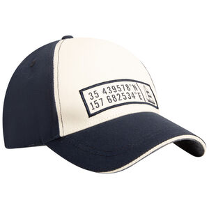 Gorra bicolor con parche de coordenadas GPS para niño 