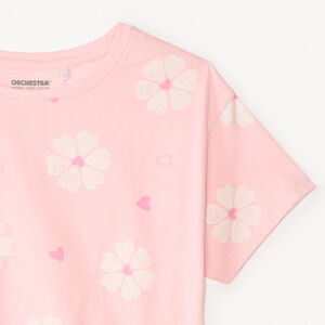 Camiseta de manga corta con nudo y estampado fantasía para niña 