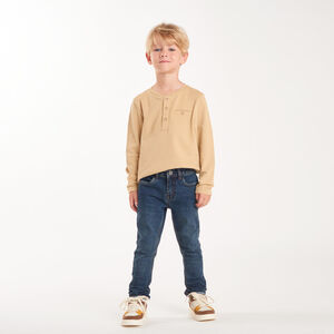 Vaqueros slim en denim con costuras en contraste para niño 