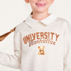 Ropa tipo sudadera para niña con cuello de camisa e impresión universitaria. 