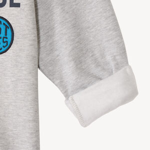 Sudadera niño de felpa con parches bordados 