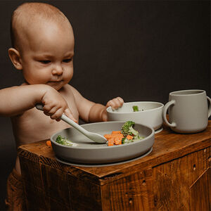 Cuillère souple 1er âge en silicone blanc 