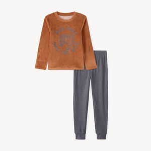 Pijama de 2 piezas para niño de terciopelo con estampado de guepardo. 