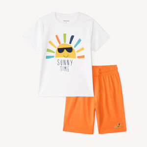 Conjunto de pijama corto con estampado lúdico de sol para niño 