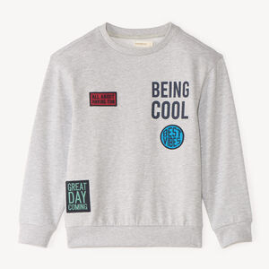 Sudadera niño de felpa con parches bordados 