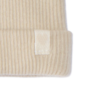 Gorro de nacimiento de punto canalé con efecto nudo para bebé niño 