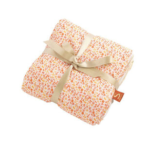 Manta Esmée con estampado floral 