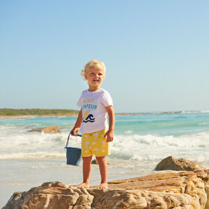 Conjunto de 2 piezas: camiseta de manga corta + pantalones cortos impresos de surf para bebé niño. 