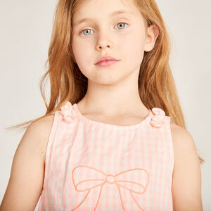 Vestido sin mangas de vichy con lazo bordado niña 