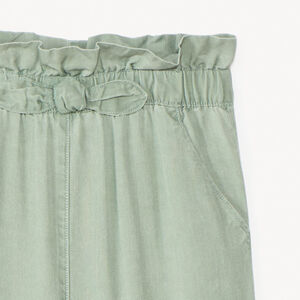 Pantalón de pierna ancha tipo paper bag con lazo niña 