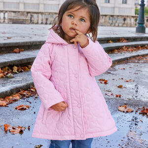 Parka de bebé niña acolchada con corazones 