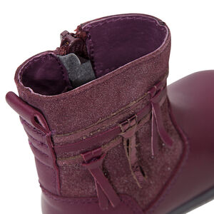 Botines de piel con brillos y flecos de fantasía  Main Botines de piel con brillos y flecos de fantasía