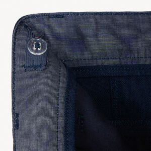 Pantalón recto de tela con cinturón niño 