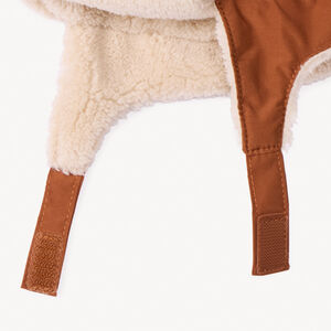 Gorro chapka bicolor con motivo lúdico de osito para bebé niño 