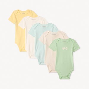 Conjunto de 5 bodies de manga corta estampados para bebé niño. 