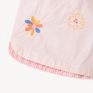 Short de seersucker a rayas con bordado para niña 