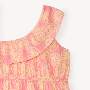 Ropa asimétrica con estampado divertido para niña 