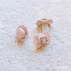 Chupete fisiológico silicona Wonder Butterfly SX Pro 0-6M Rosa 