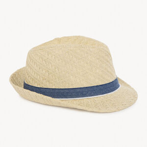 Sombrero trilby de paja con cinta para niño. 