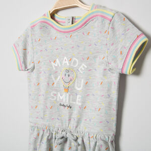 Vestido de manga corta de punto con estampado all over y Smiley bordado 