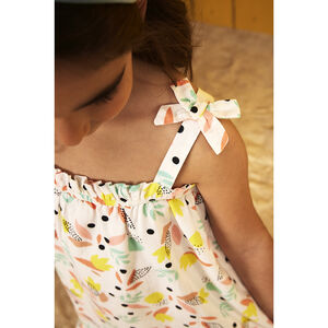 Vestido largo de tirantes con estampado de hojas para niña 