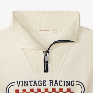 Sudadera con cuello zip para niño con diseño vintage de carreras. 