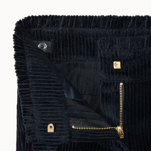 Short de terciopelo acanalado con cinturón para niña 