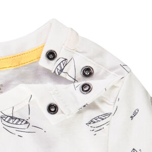 Camiseta de manga corta estampada con barcos para bebé niño 