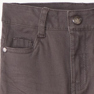 Pantalón slim de twill con efecto arrugado para niño 