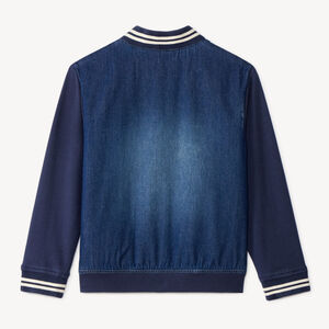 Chaqueta teddy para niño de mezclilla y felpa. 