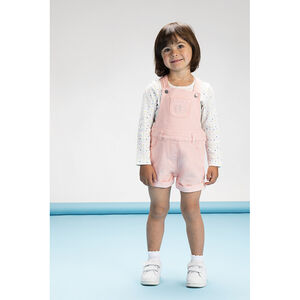 Ensemble t-shirt en maille côtelée + salopette courte pour bébé fille Main Ensemble t-shirt en maille côtelée + salopette courte pour bébé fille