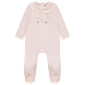 Pelele con conejo en terciopelo efecto devorado para niña. 