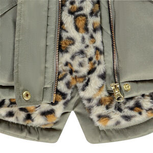 Parka forro sherpa motivo leopardo 