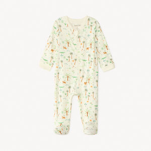 Pijama ligero de manga larga con estampado tropical para bebé niño. 