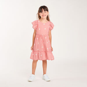 Ropa de niña con estampado vichy y mangas cortas con volantes. 